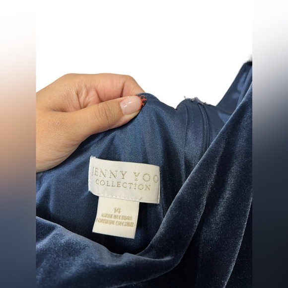 Jenny Yoo Cybill French Blue Velvet Dress Size 14 NWT - Picture 4 of 7